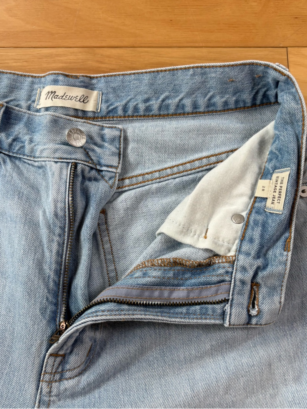 Madewell Perfect Vintage Jeans Womens Sz 28 Light Wash Tapered High Rise Denim - Picture 7 of 10